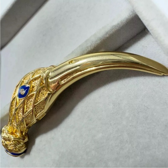 Balenciaga Vintage Gold Bird Brooch - Picture 4 of 10